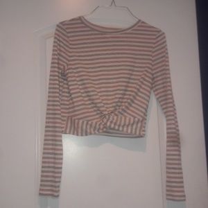 long sleeve crop top